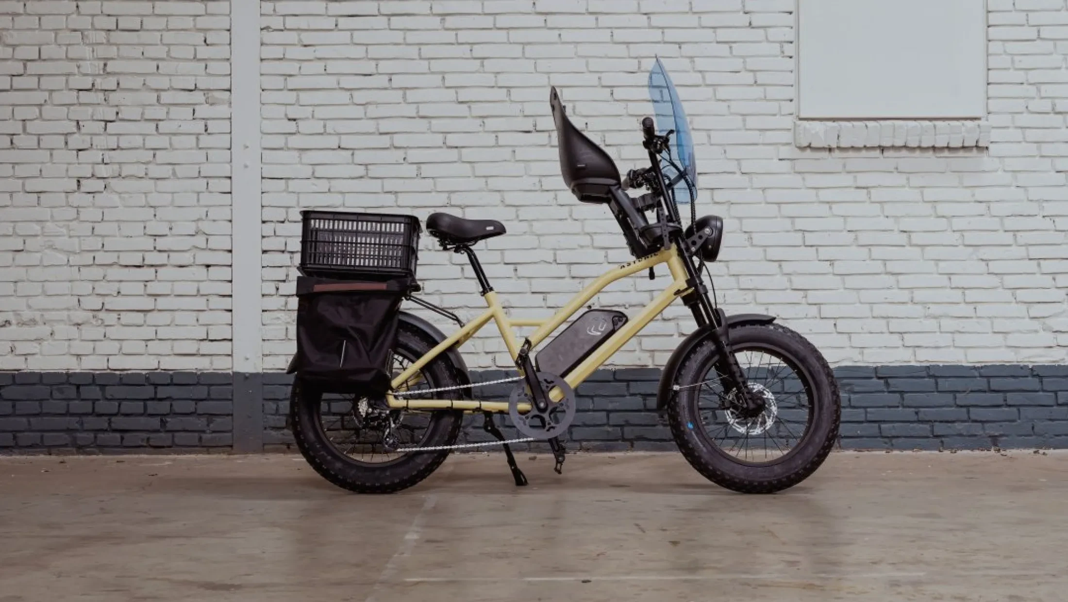 Astonic Breeze Sky High kinderzitje